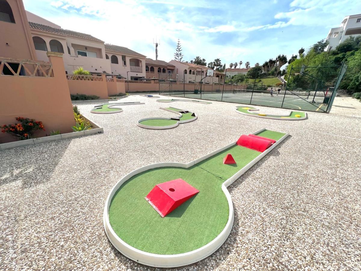 Fabulous Vacation In A 2 Bedroom Townhouse With 2 Terraces Overlooking The Sea, Suitable For 6 People 3 Swimming Pools Tennis And 200 Mts From The Sea El Faro Екстер'єр фото