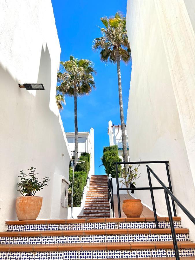 Fabulous Vacation In A 2 Bedroom Townhouse With 2 Terraces Overlooking The Sea, Suitable For 6 People 3 Swimming Pools Tennis And 200 Mts From The Sea El Faro Екстер'єр фото